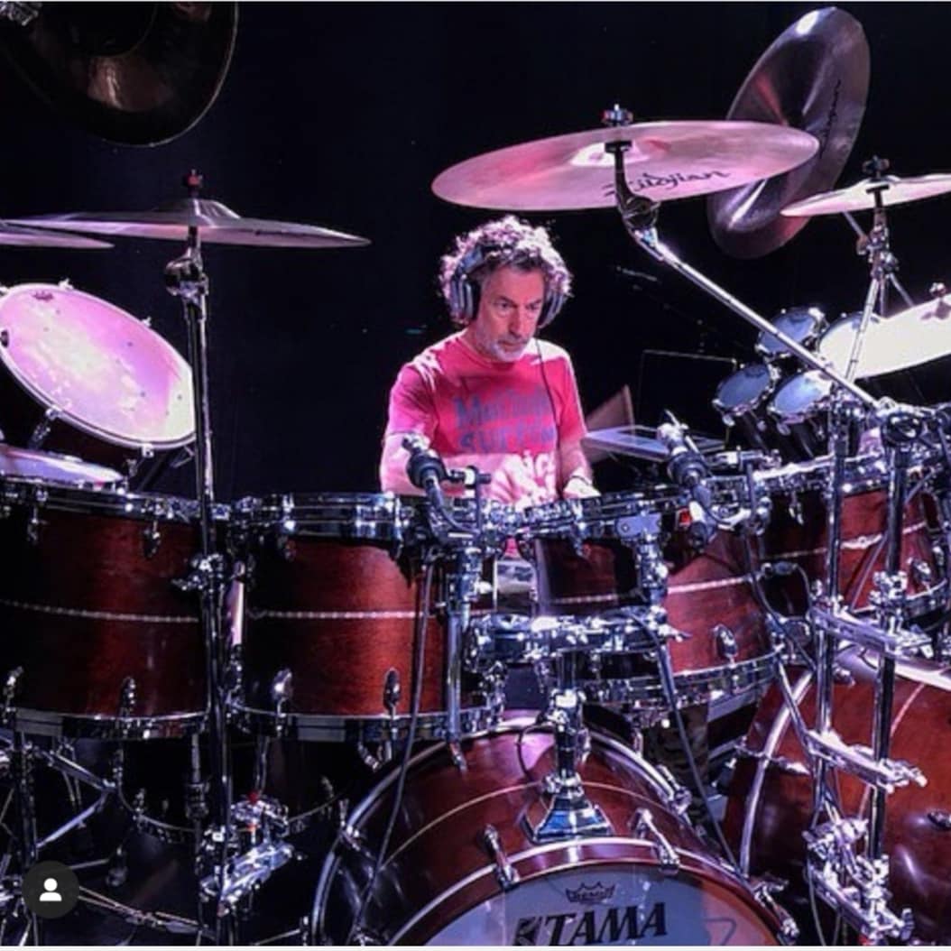 niravoig's tweet photo. Il mio idolo assoluto @kingcannonsimon #simonphillips https://t.co/rhxC7LMeM6