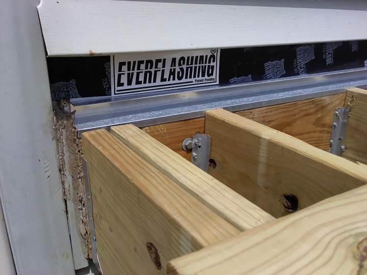 everflashing's tweet photo. Everflashing's deck, and deck ledger flashing is proudly made in the USA.
From US. Mills to manufacturing in Hastings Michigan.
With your stimulus check buy American.
1-800-550-1667
#deck #ledger #flashing #deckbuilders #ledgerflashing #Everflashing https://t.co/d1cOWZscVK