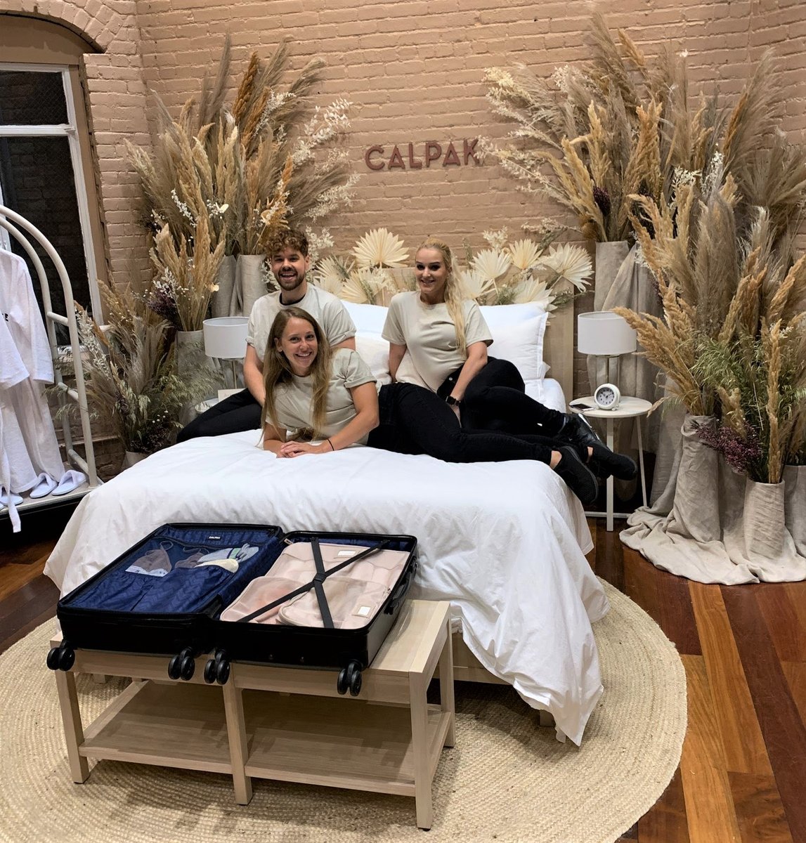 assistmarketing tweet media