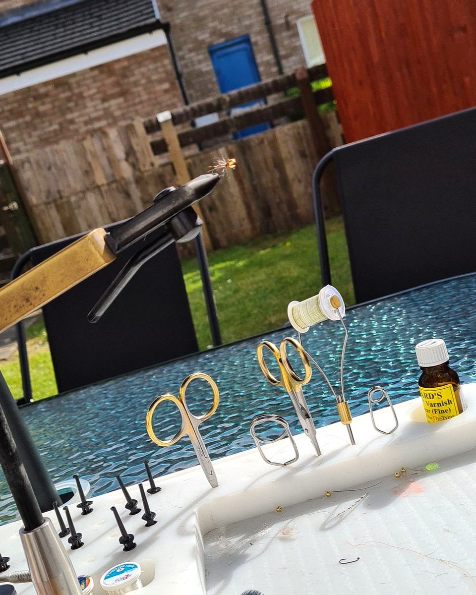 WelshFlyFisher1's tweet photo. New table and chairs means I can finally tie flies outside 👌 #flyfishing #taweangling #river #tawe #thewelshflyfisher #welsh #wales #ystradgynlais #airflo #southwales #trout #tungsten #getslotted #veniardflytying #troutline #kamasan #hends #thewelshflyfisher  #dryfly #nymph #dry https://t.co/1vt5yMpETQ