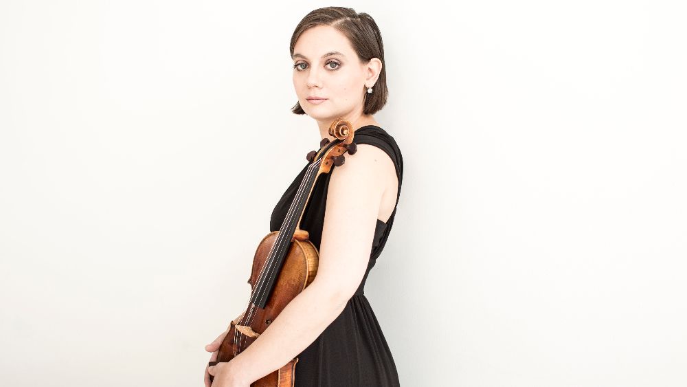Winner of #RobinsonRecitals Week 4 is violinist <a href="/francescajean04/">Francesca Anderegg</a>! Her unaccompanied “Songs of Solitude” recital program features works by J. S. Bach, Fritz Kreisler, and Eugène Ysaÿe. There's still time to apply for the 5th and final week! Learn more:

mailchi.mp/arielavant/rob…