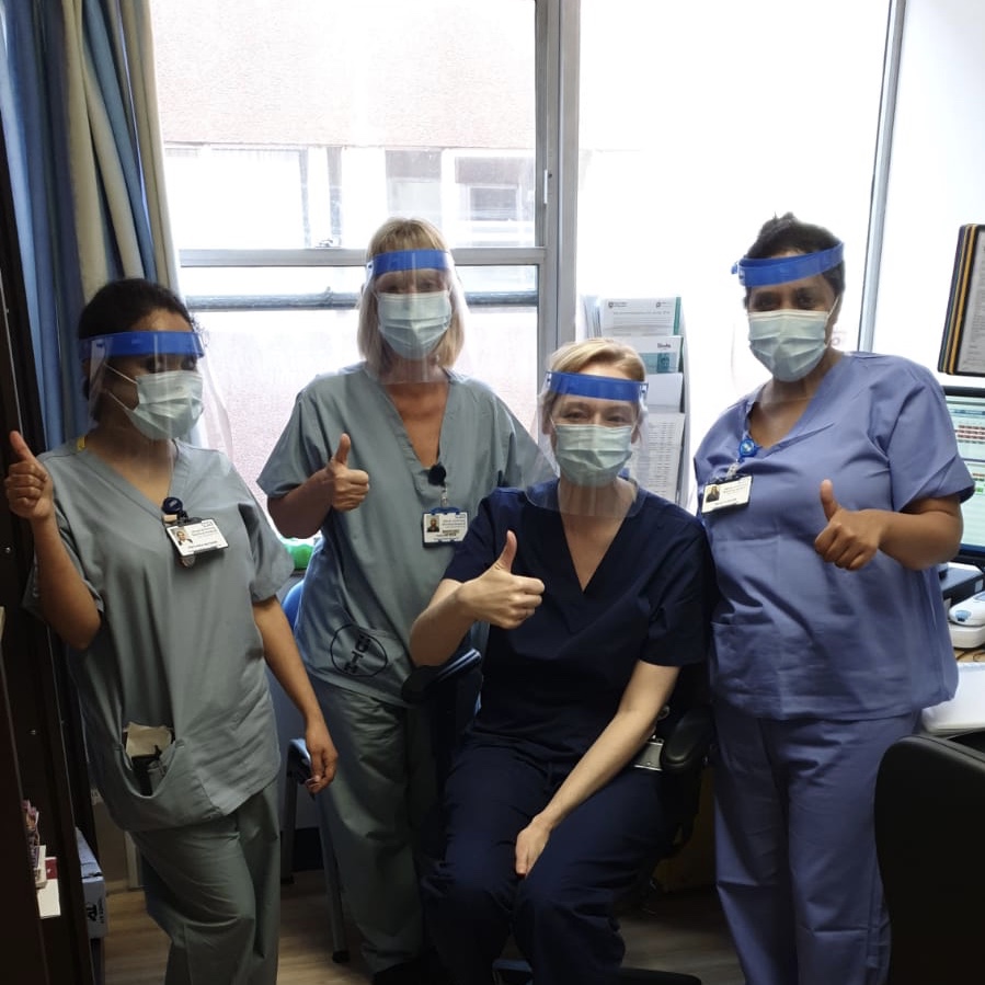 Calday Grange Grammar School (@caldaygrammar) on Twitter photo Over 400 #PPE visors were made today at Calday. Arrowe Park Hospital Stroke and Elderly wards have collected theirs and theyāre already in use. More will be made next week, requests to media@calday.co.uk A huge clap at 8pm tonight for #teamcalday as well as our caring NHS š Over 400 #PPE visors were made today at Calday. Arrowe Park Hospital Stroke and Elderly wards have collected theirs and theyāre already in use. More will be made next week, requests to media@calday.co.uk A huge clap at 8pm tonight for #teamcalday as well as our caring NHS š