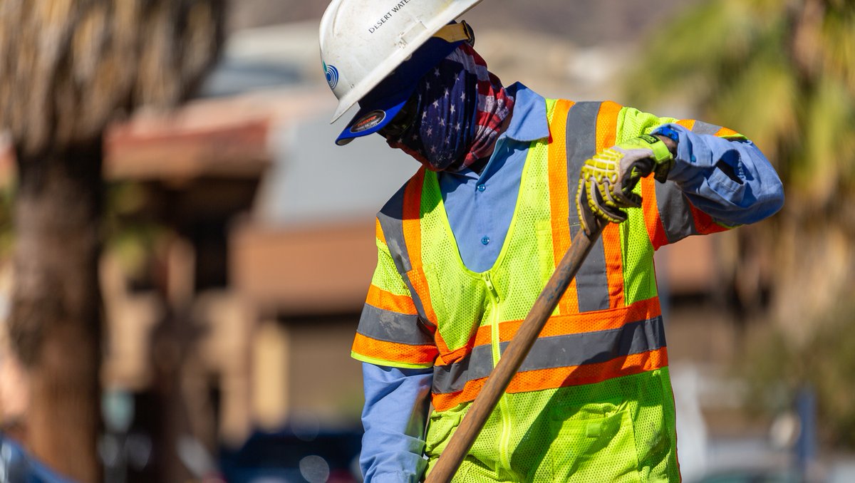 DWAwater's tweet photo. Did you know⦠our employees are disaster service workers who took an oath when they started. They will continue to work even through the pandemic to ensure water is there when you need it. #DidYouKnow https://t.co/SlJd8gBWmd