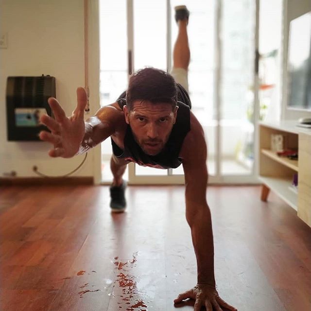 _StrongNation_'s tweet photo. #Thursday sweat session ✔️

Whose #StrongLivestream classes are you taking? 

📷: @edgar.sbz https://t.co/8fBAPByKEV