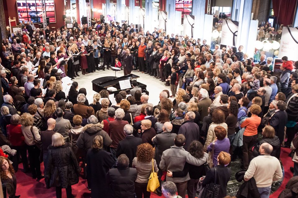 TeatroRegio's tweet photo. Più di 66.000 spettatori per #operaonthesofa e oltre 1.100.000 visualizzazioni dei post Facebook dal #lockdown! Al #TeatroRegioTorino siamo tantissimi 🙏 Continuiamo a credere che, nonostante la chiusura dei Teatri, la musica e l’opera siano vivi più che mai!
#ProudToBeRegio https://t.co/o9ax1f88Zy
