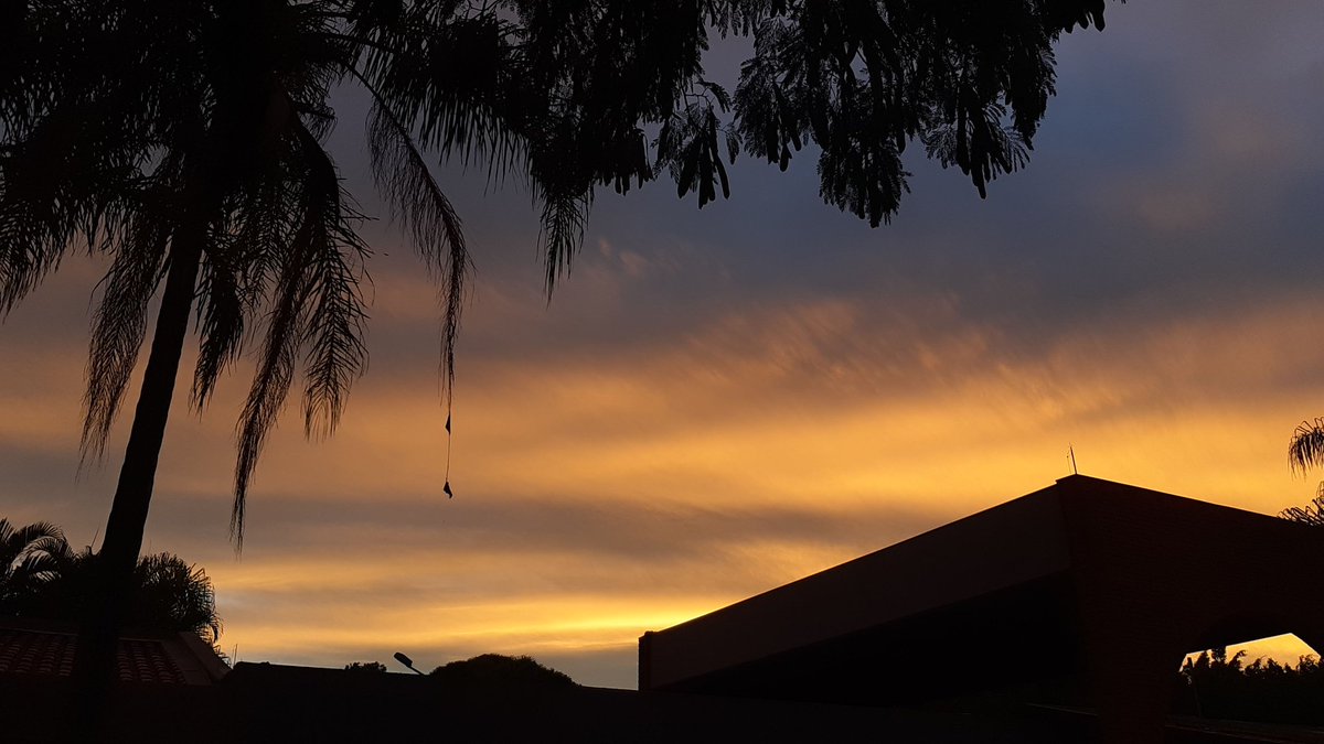 #expedicaoglobodajanela 
Pôr do Sol maravilhoso ontem em São Caetano do Sul Sp