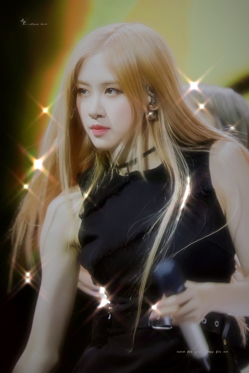 Kanganne5's tweet photo. missing u #WeLoveYouRosie https://t.co/8NCVe87FNn