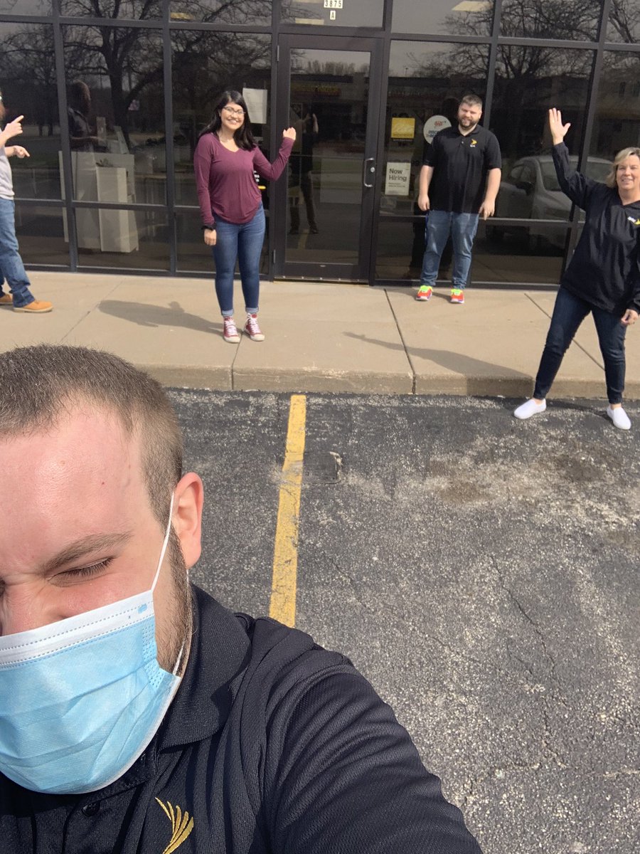 Amy Murray tweet media