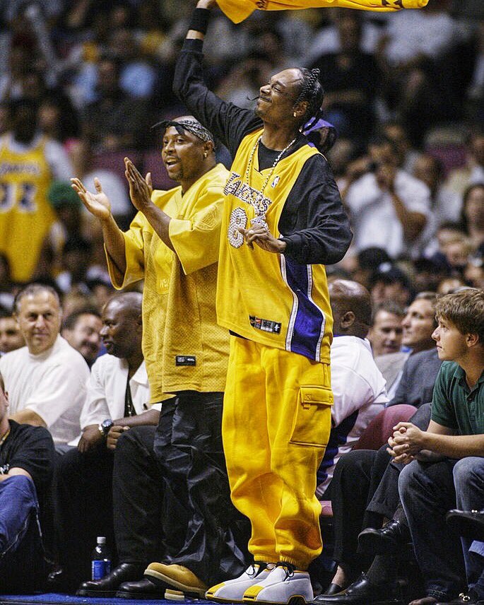 Snoop Dogg arrives at the Staples Center to watch Los Angeles Lakers vs the  Chicago Bulls basketball game. Finally back from the lockout that nearly  shut down the entire NBA season, the Bulls pulled out an 88-87 victory in  their 2011-2012 opener game