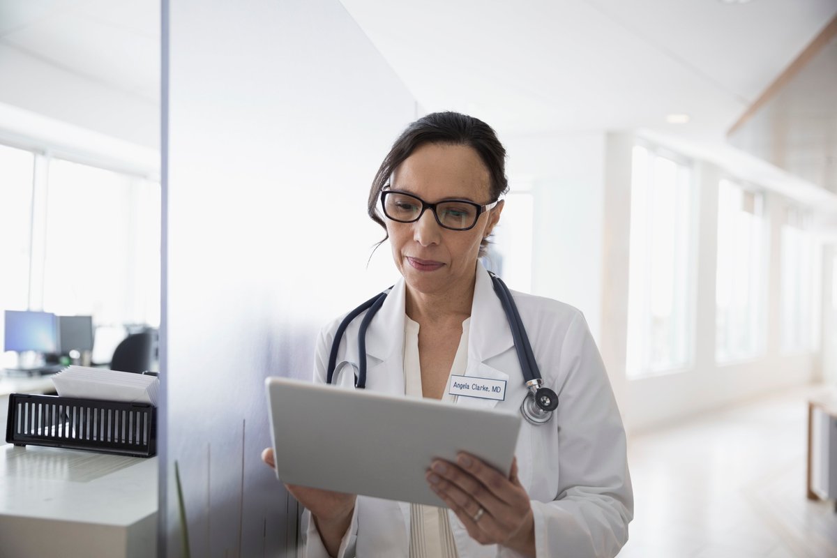 A 28% increase in new patients in eMOLST in 1st quarter 2020 as physicians &amp; NPs are using eMOLST &amp; telemedicine to review/renew #NYMOLST orders during #COVID19 #NHDD <a href="/NYeHealth/">NY eHealth</a> @mssnytweet <a href="/The_NPA/">Nurse Practitioner Assoc NY State</a> <a href="/MountSinaiNYC/">Mount Sinai Health System</a> <a href="/MS_SouthNassau/">Mount Sinai South Nassau</a> <a href="/nyulangone/">NYU Langone Health</a>