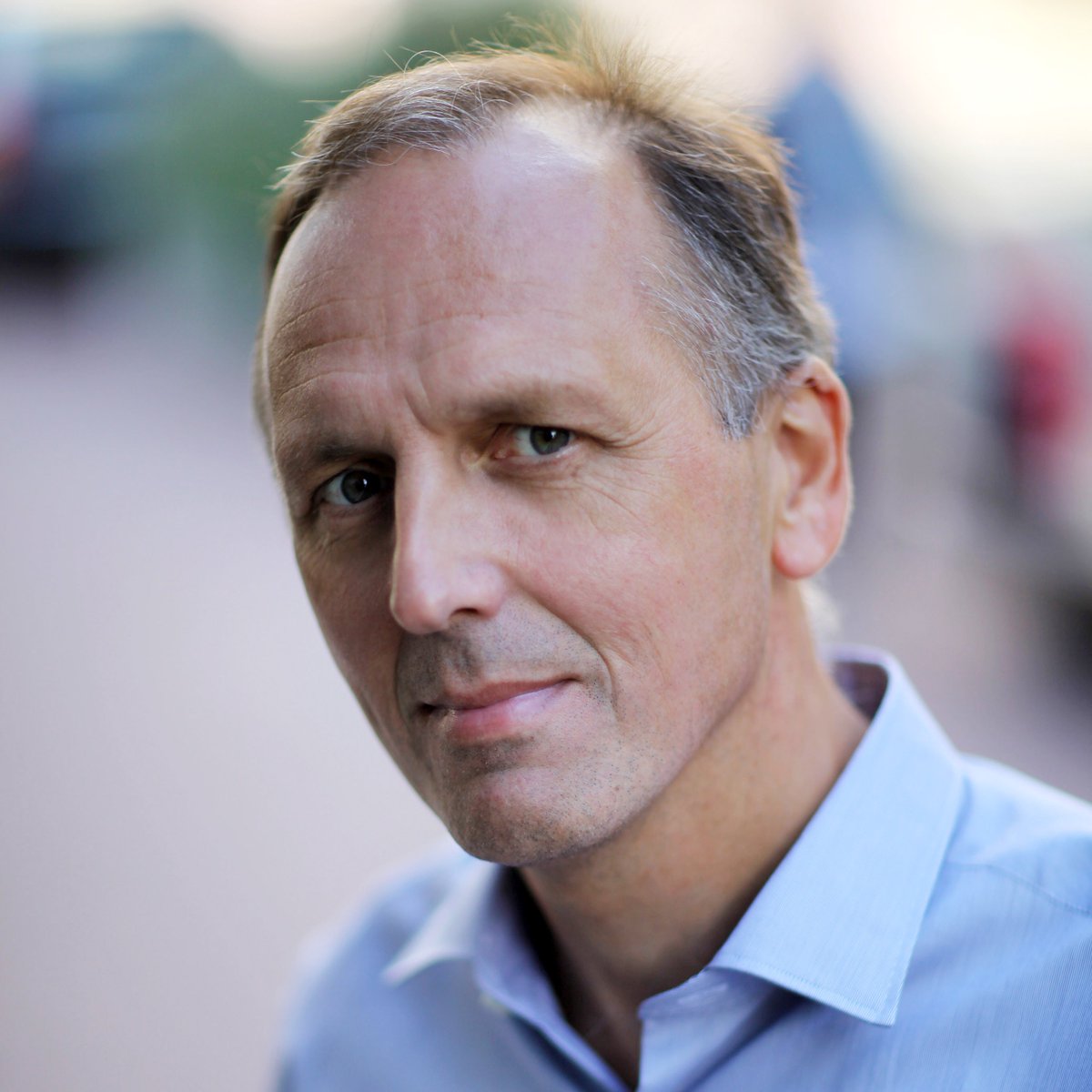 EDHECMANAGEMENT's tweet photo. #WEBINAR - Crise du COVID-19 : quel impact sur les stratégies d’entreprise ? Quelles données et accélérations pour l’après-crise ? Avec Denis Dauchy, Professeur de #Stratégie à l’EDHEC Business School. #SpotlightWebinars https://t.co/kzmh4GnTIC https://t.co/RIVRuQv9Da