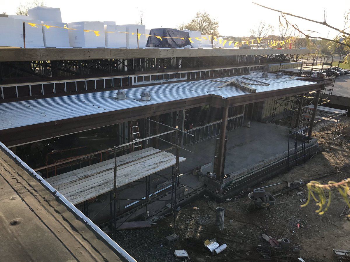 ASHSCavaliers's tweet photo. On this Thursday we are also thankful for our beautiful ClearEdge Innovation Center that is still under construction. #ClearEdge #ThankfulThursday #Innovation https://t.co/egjiWT2rYr