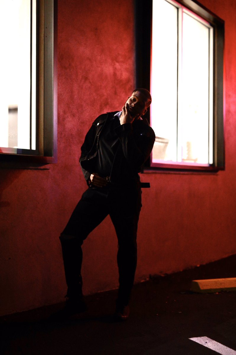 Jona_leone's tweet photo. JONA'S COMING / SIX
*
*
*
*
*
*
*📸 by @daviddaudin *
*
*
*
*
*
*#hiphopblogs #rapper #singersongwriter #jonaleone #Mr.Leone #orlando #atlanta #quarantine #producer #moodmusic #Drake #nogames #mogul https://t.co/NSGzGY3Zft
