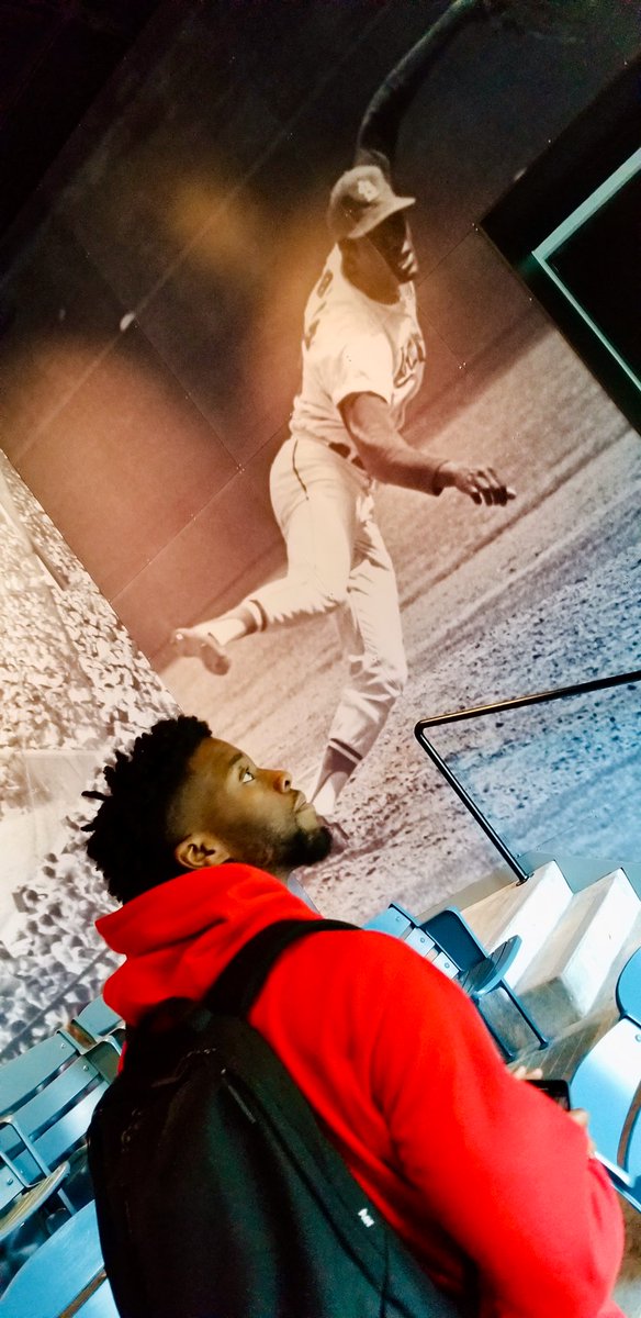 chadwickboseman's tweet photo. Throwing it back to the ultimate game changer. Thank you to my friend Thomas Tull for launching #Operation42 to celebrate #JackieRobinsonDay and deliver $4.2M in masks and vital personal protective equipment to hospitals in African American communities devastated by #Covid19. https://t.co/GNt6LE07Li