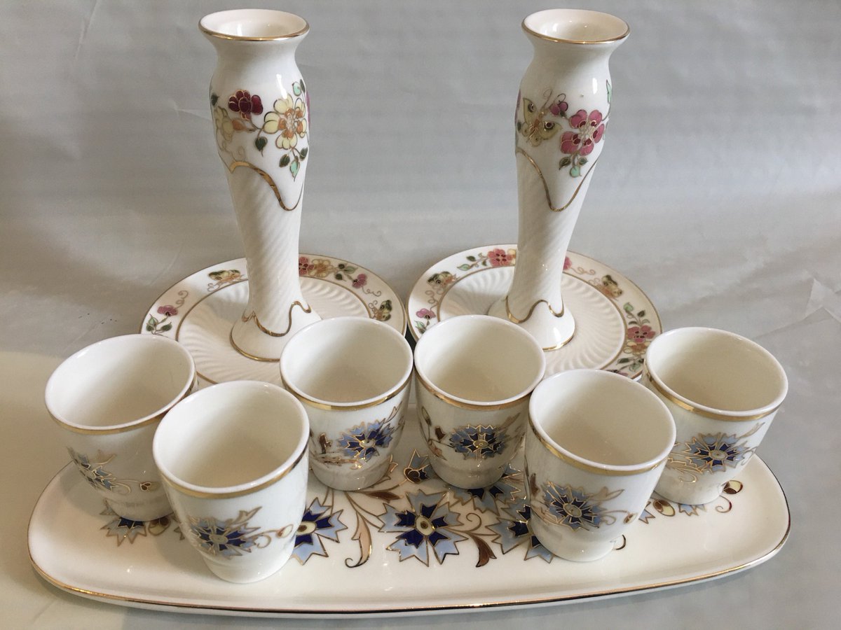 loveretrocrafts's tweet photo. Excited to share the latest addition to my #etsy shop: Zsolnay Hungary floral hand made expresso/shot cups & tray - zsolnay Hungry floral candle holders https://t.co/YsaPDnQXG6 #art #retrocrafts #loveretrocrafts #expressocup https://t.co/CxbrsThdc2