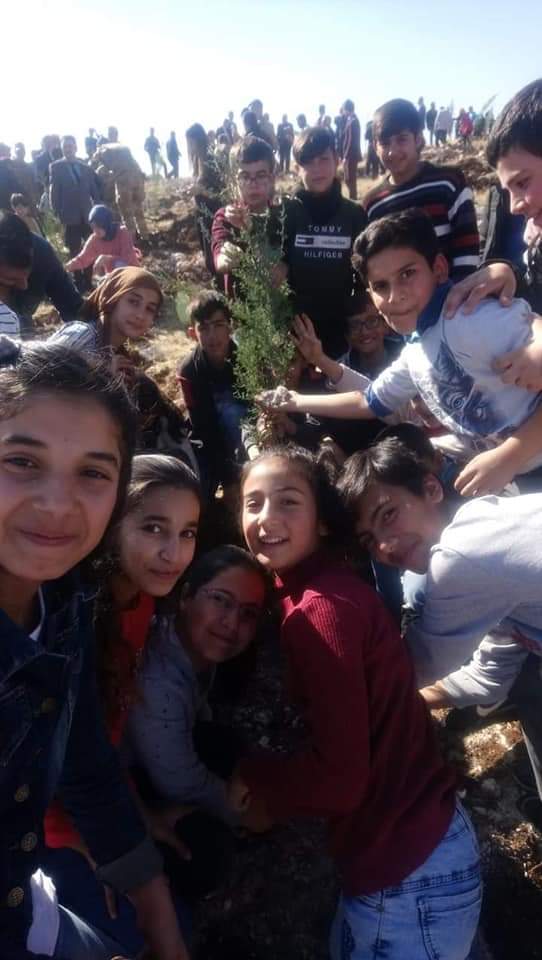 midyatilcemem's tweet photo. #okullaraçılınca günün anısına öğrencilerimizle fidan dikeceğiz. Peki siz ne yapacaksınız?

@tcmeb 
@ziyaselcuk 
@MustafaYMN
@mardinilmem 
@tekindundar
@sehmus_sumer
@AAltay47
@haldehs https://t.co/ZID538F7ZB