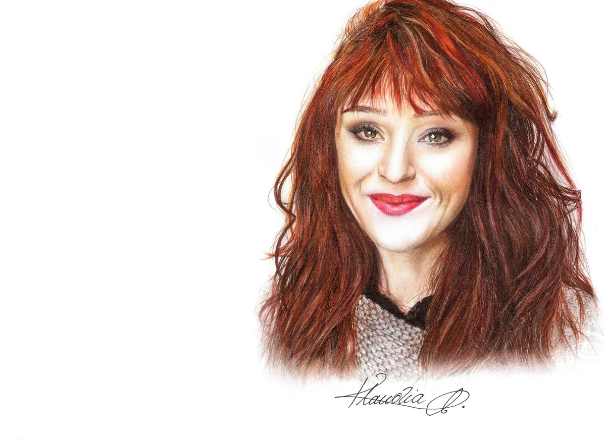 CrystalDarknes3's tweet photo. The one and only, charming Queen @ruthie_connell 👑

#supernatural
#rowenamacleod #rowena #ruthconnell #queenofhell #witch #drawing #fanart #spn #quarantine #art @SuperWiki @cw_spn @FangasmSPN https://t.co/cEJOSG9DYe