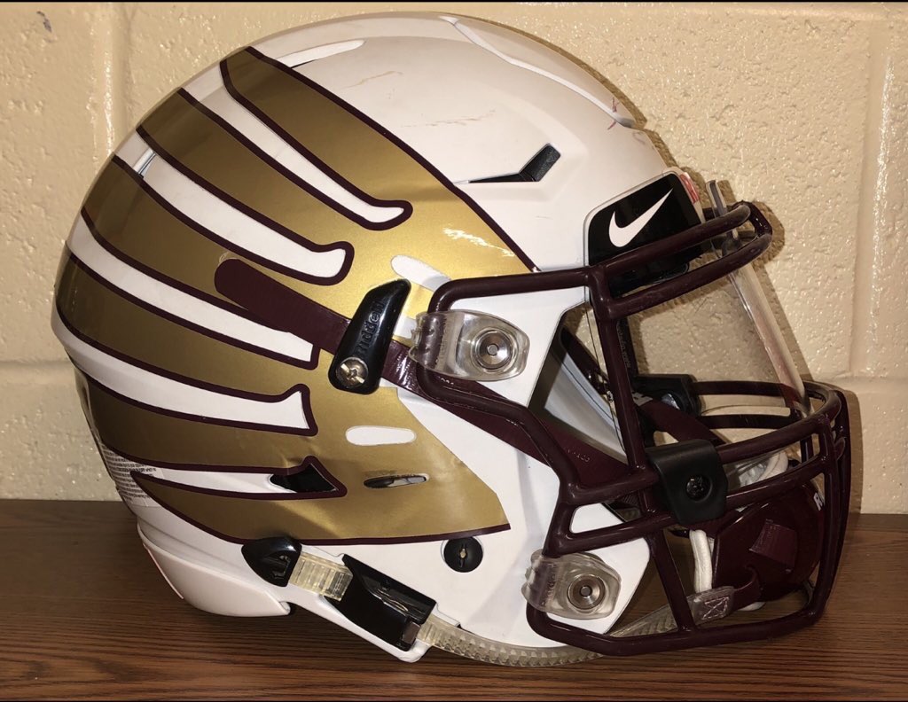 10tmyers's tweet photo. Region 1 - Regional Quarterfinal
7. Dunlap Eagles @DunlapFootball 
🆚️
2. Plainfield East Bengals @BengalFB 
#IllinoisHelmetChallenge https://t.co/DnYAJ4DJIJ