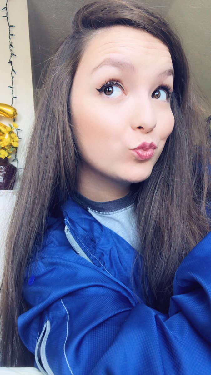 katie_mcgaha's tweet photo. Don’t forget to wear your LWC Blue today cuties! #TeamLWC @LWCSAB @LWCSGA https://t.co/WxjSIMxYGa