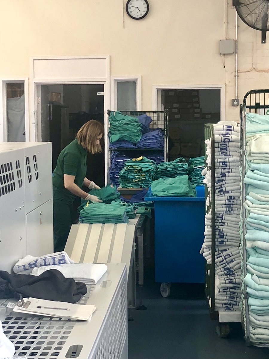 jojobuck's tweet photo. Had a brilliant tour of our fantastic linen services today @SheffieldHosp I’m in awe of the teams working tirelessly to keep our colleagues supplied with scrubs night and day, it’s a immense operation. #LaundryRocks @mrwiffo https://t.co/VRKo1mr5bP