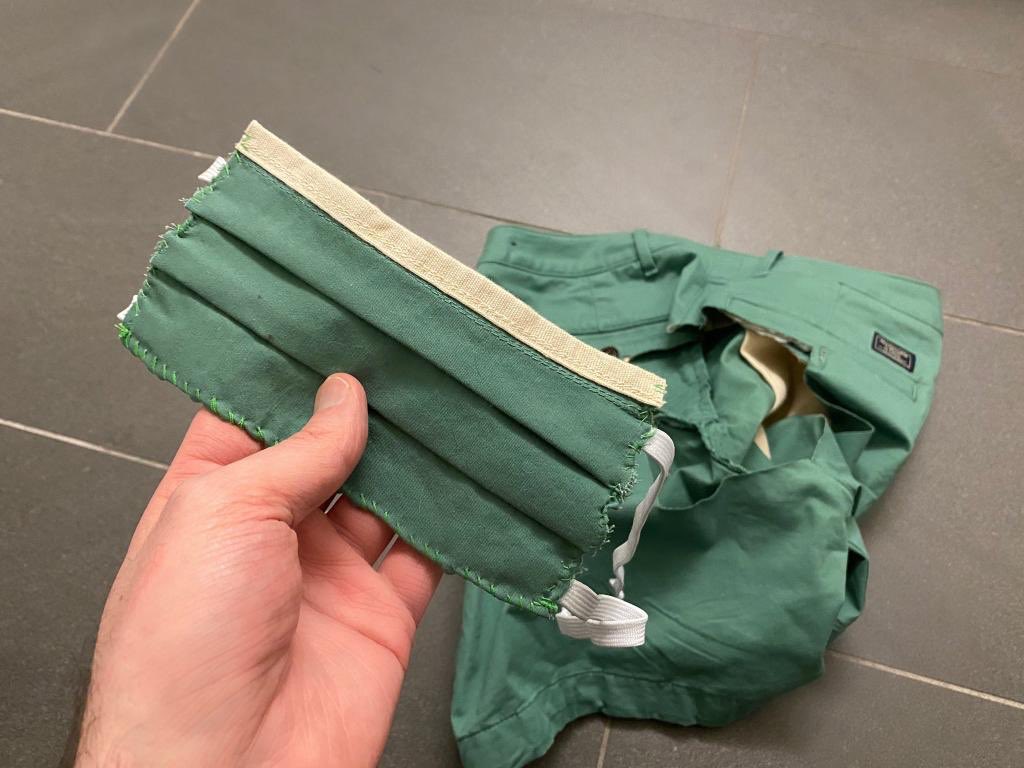 elclosetlgbt's tweet image. La mejor forma de hacer un cubrebocas ☺️😉