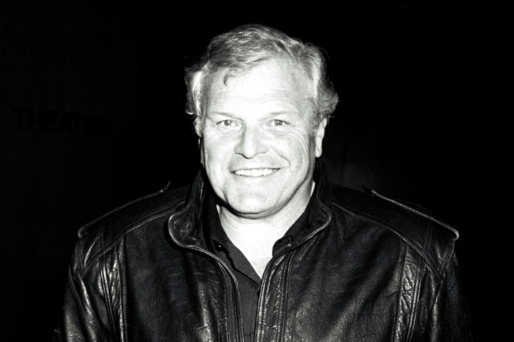 RollingStone's tweet photo. Brian Dennehy, the versatile character actor known for turns in 'Tommy Boy' and 'Death of a Salesman,' has died at the age of 81 https://t.co/61vhmQDU0J https://t.co/G5c7hubDe6