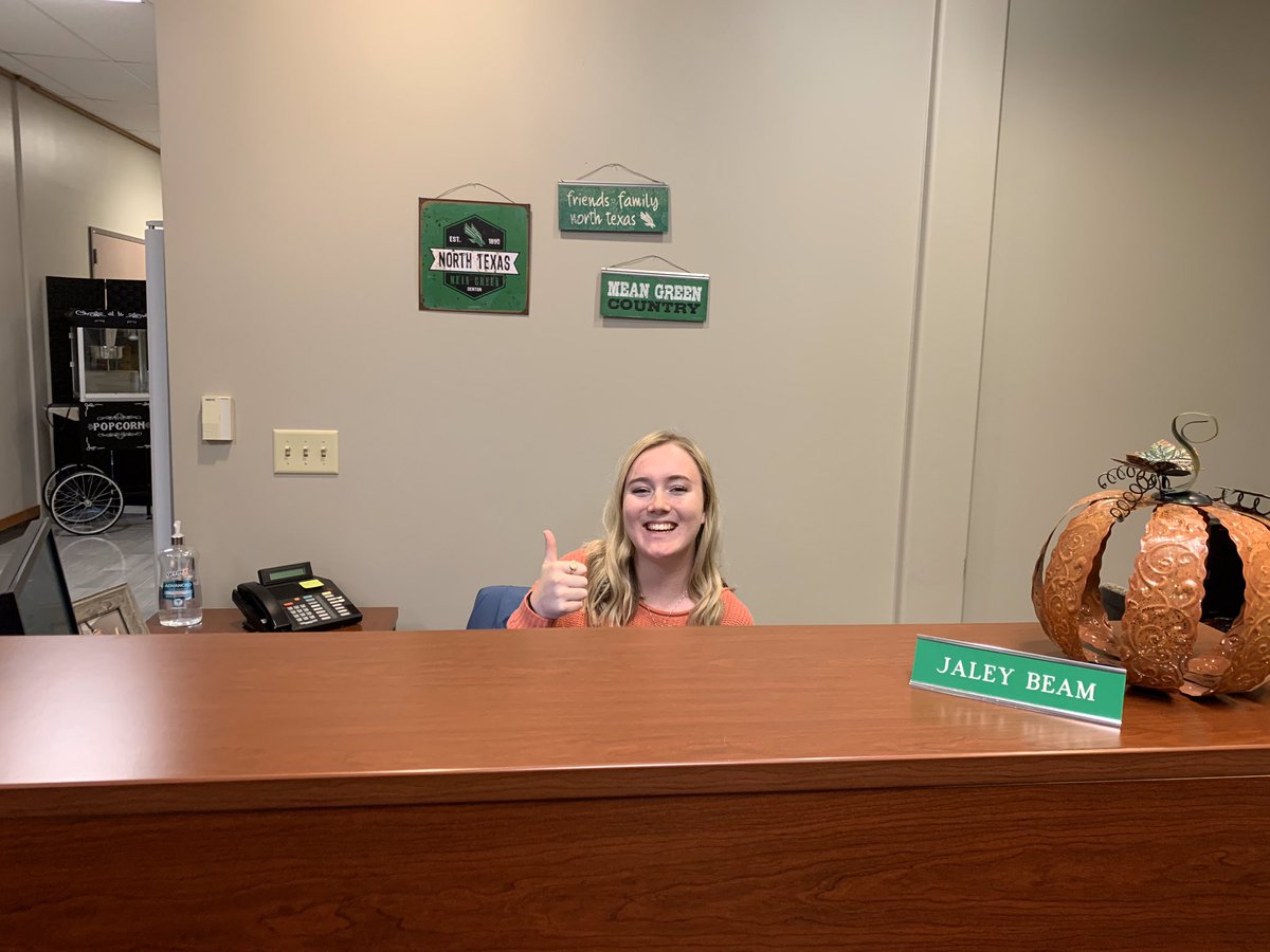 UNTEngineering's tweet photo. Hats off to this amazing student worker at the #UNTEngineering Dean’s Office! Jaley has been a big help this year, and we just wanted to give her a round of 👏👏👏 https://t.co/SFqozj61Tn