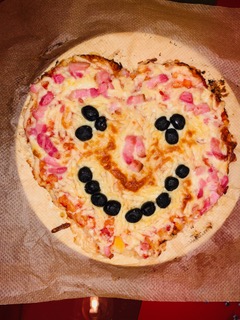 STAHSCoCurric's tweet image. Elena has been busy cooking and baking this holiday! Carrot cake pizza and paella! Let Miss Hicks know what you&apos;ve been up to! #LockdownInspiration