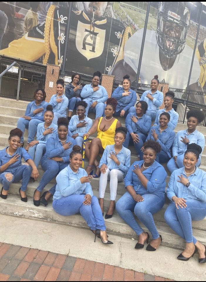 ASU_StudentLife's tweet photo. The 2020 ASU NPHC Neophyte Presentation was cancelled due to the COVID-19 Pandemic. The Office of Student Life is highlighting the new sorority and fraternity members for Spring 2020. 1st: Beta Chi Chapter of Sigma Gamma Rho Sorority Inc.  #myasu #hornetstrong #protectthenest https://t.co/zYxDwq45Eh