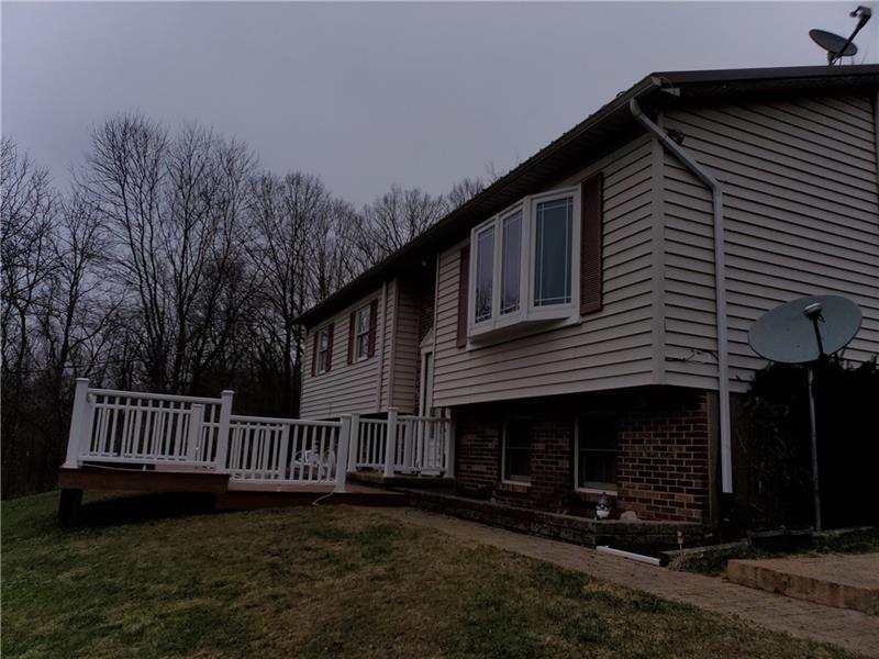 Remax_Community's tweet photo. See a virtual tour of our listing on 214 Blockhouse Run Road #WestFinley #PA  #realestate https://t.co/jaMNqa61uD https://t.co/DjYK4LEn7X