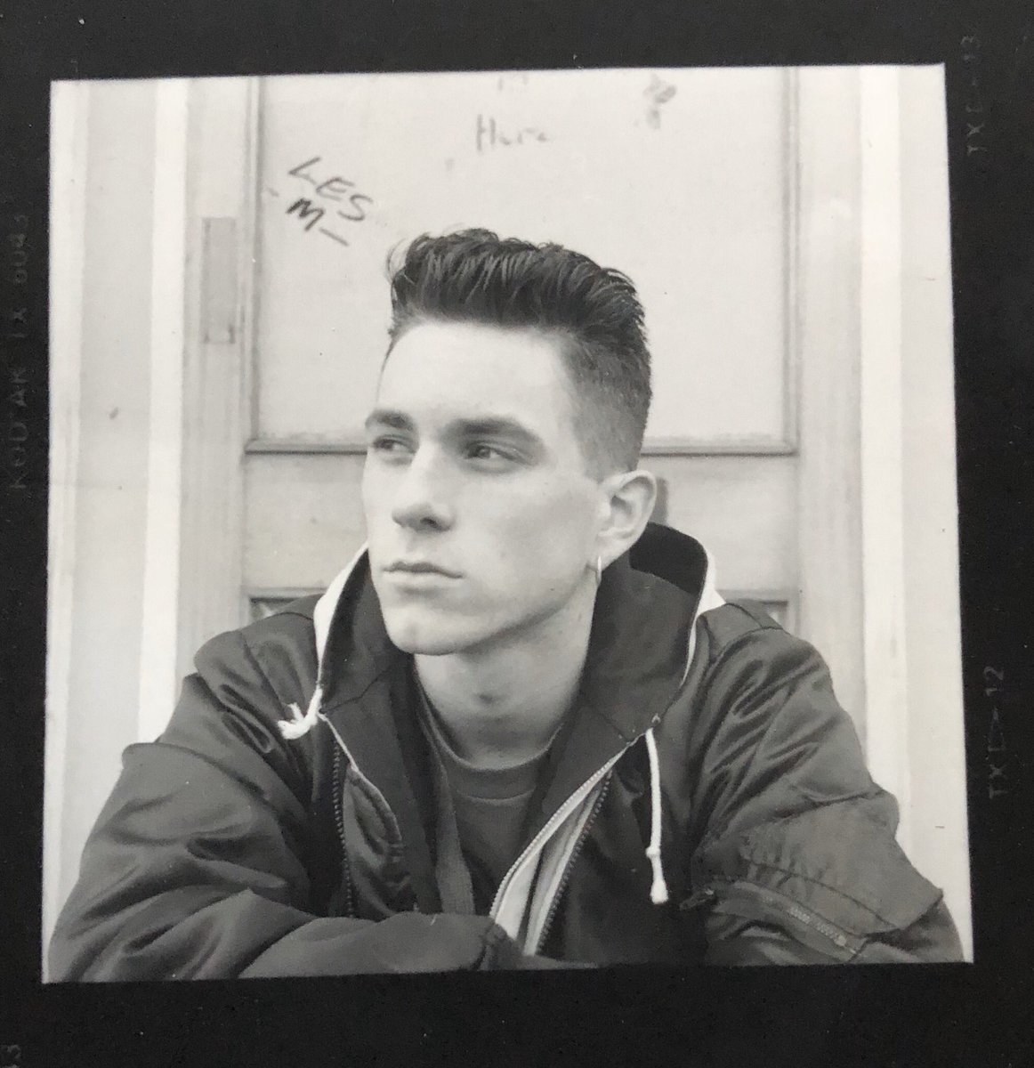 popzdad's tweet photo. Me aged 20 #meat20 #whataposer https://t.co/WbwOSBgZbl