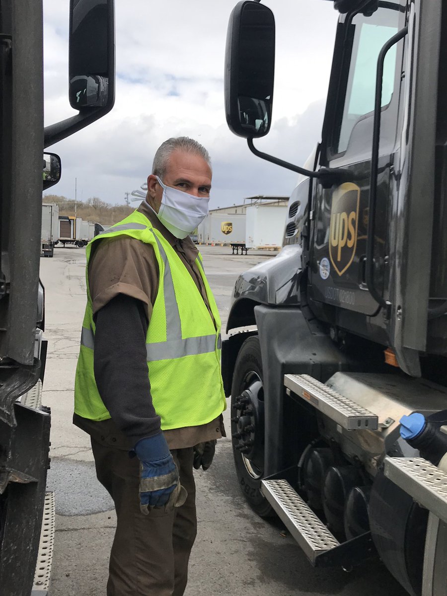 ny1441's tweet photo. Joe Galante and Steve Reirden showing everyone the new DOK for yard control. Wear those vest. @safetyfirstNED @safetylakeshore #NewDOK https://t.co/uJkGCs7UFD