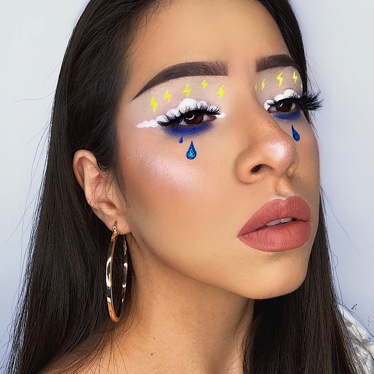pmxbeauty's tweet photo. @ABHcosmetics I live in Italy but I am Peruvian, my favorite product is the Luminous Foundation and I’m obsessed with Dipbrow Pomade. The whole makeup process makes me feel beautiful, I also love being able to exploit all the creativity I can have.😻😻❤️ https://t.co/jnx7ZeOItz