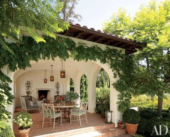 Okay, I'm going to be controversial, but I prefer Spanish or Mediterranean style homes over cottages