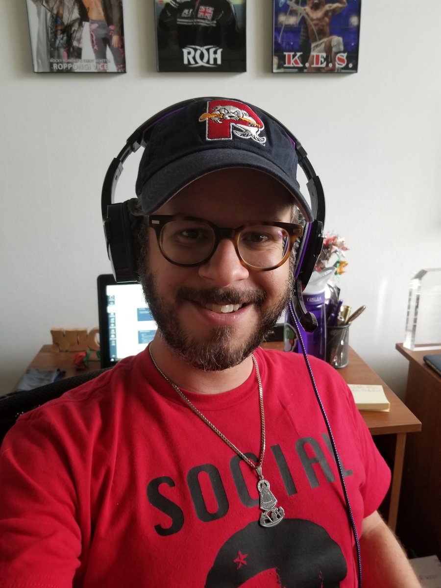historybymintz's tweet photo. Gonna backtrack a bit to Day 2 and borrow the 1st pic from @rfmarino. Proud to be part of South's Social Studies Department and I am repping them (US!) today.
#15daypaladinchallenge #paladinSTRONG #positiveSOUTH https://t.co/yvHobQNyIT