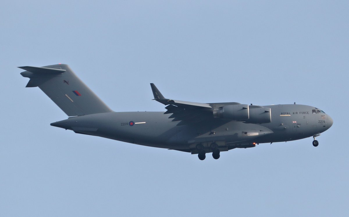 MeleeWilmslow's tweet photo. Awesome watching the @RoyalAirForce training over #Mobberley #Wilmslow today , think I even got a wave from pilot @manairport  @NATSManchester  @socheshire https://t.co/Vp5n7W0Feb