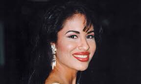 Happy Birthday Queen. 
Selena Quintanilla 