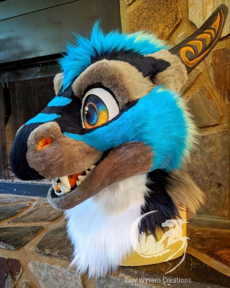 Tiny_Wyvern's tweet image. Just finished this artistic freedom boi  for @skyecabbit &amp;amp; I'm so very happy with how he came out! Thank you for commissioning me, he was a joy to create! ^o^ More pics soon! 
🐉
🐉
#fursuitmaker #fursuit #fursuithead #furryfandom #furry #fursuiter #furryartist