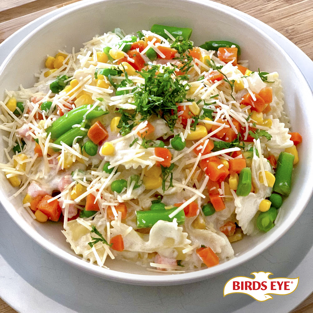This classic pasta dish is a wonderful mixture of our colorful Birds Eye Mixed Vegetables and a simple lemon Parmesan cream sauce. It is the perfect recipe for spring and summer, with easy ingredients you'll have on hand 😋