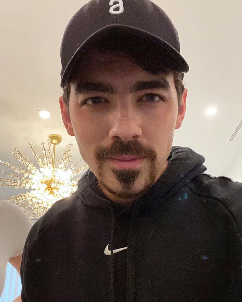 dncexjonas's tweet photo. CUANTA BELLEZA GENTE 😍😍

@joejonas https://t.co/9A5YkLXEmw