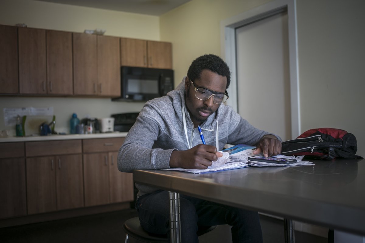 JenWeikert's tweet photo. When most businesses and organizations are closed, @CovenantHousePA remains open to serve PA youth who are experiencing homelessness. Please donate art supplies and personal care items for @CovenantHousePA youth through our Amazon wish list: https://t.co/4EaKMiXbpp https://t.co/HWgYF1EnQv