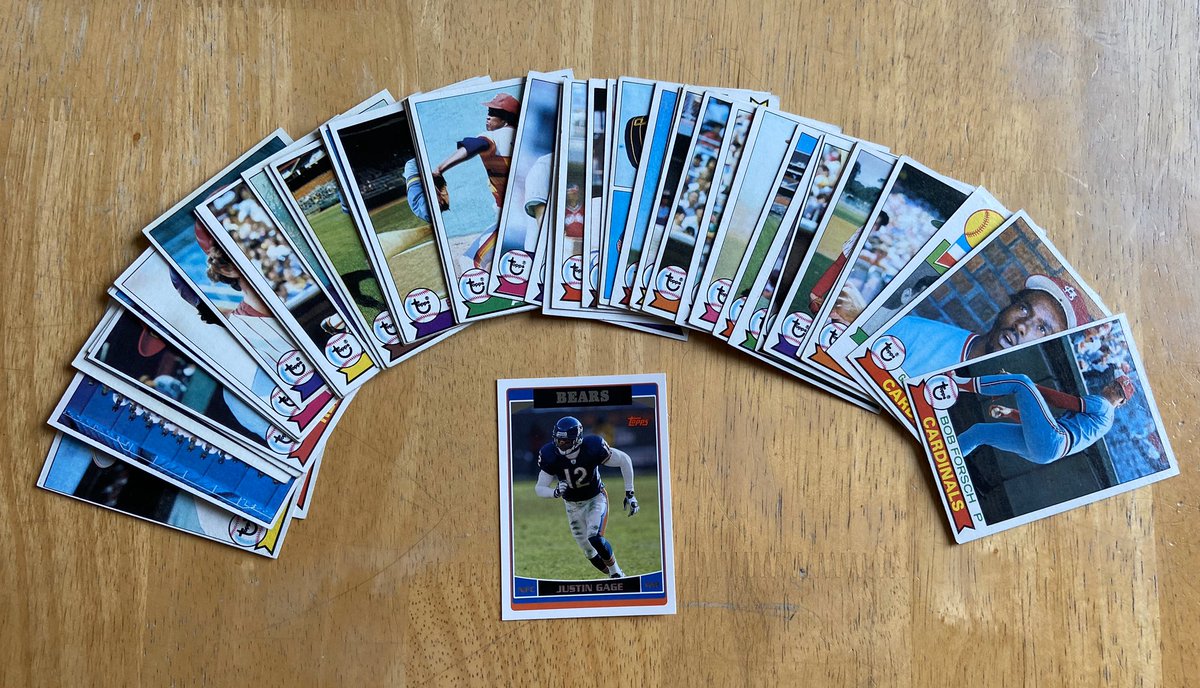 ScribSports's tweet photo. Thanks so much to good friend @alexhyde21, who hooked me up with a wonderful #MailDay surprise. Knew that Forschie was coming, but had no idea about the other #79Topps cards (nor #Mizzou alum, Justin Gage)!
That settles it: I’m definitely going to have to put that set together! https://t.co/qg0FtEQyI3