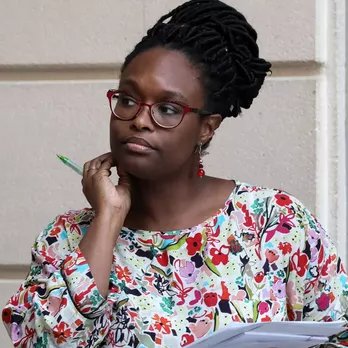 By  @princessepepett