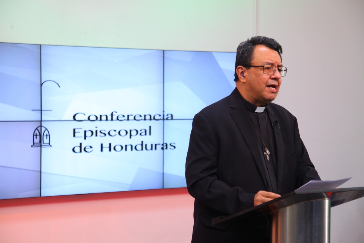 Suyapa Medios on Twitter: " (Resumen) La Conferencia Episcopal de Honduras  en su comunicado para el tiempo de Pascua 2020 y por la pandemia que  vivimos, hace un llamado a la feligresía, a entes del estado y a toda la  población en general. Estos ...