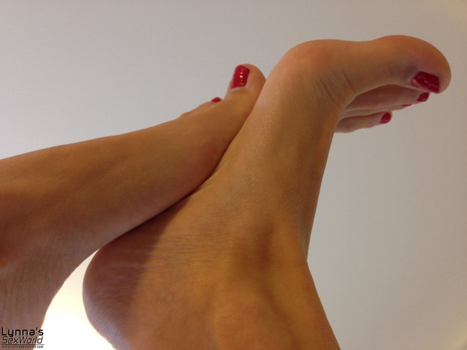 I'm now online on @Skyprivate #skype. My profile is https://t.co/LSLavo5lnT Join to be horny with me<a class="tags" href="/tag/skyprivate">@skyprivate</a><a href="/tag/skype"class="tags">#skype</a><a href="/tag/camgirl"class="tags"><span>#camgirl</span></a>