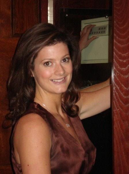 LibsNich's tweet image. #MeAged20 #WhereHasTimeGone 🤣😂 also I wish I knew where that top was ...