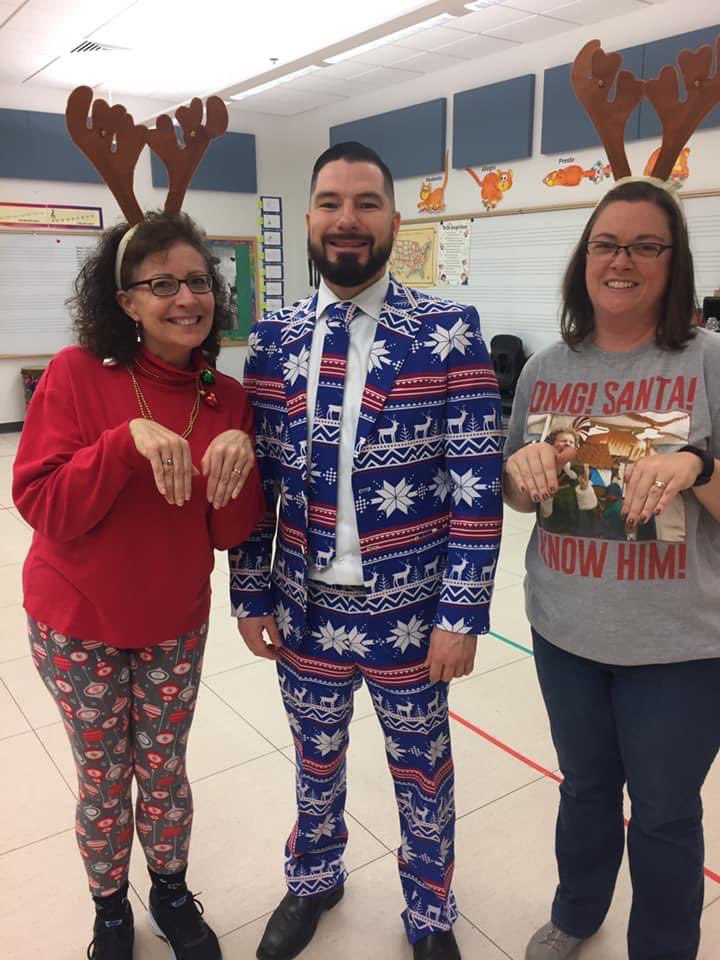 Thankful to work with people who are more than just colleagues! <a href="/kmwever/">KathyLee Wever</a> <a href="/SolarczykMusic/">Christy Solarczyk</a> #ThankfulThursday #MPVirtualSpiritWeek