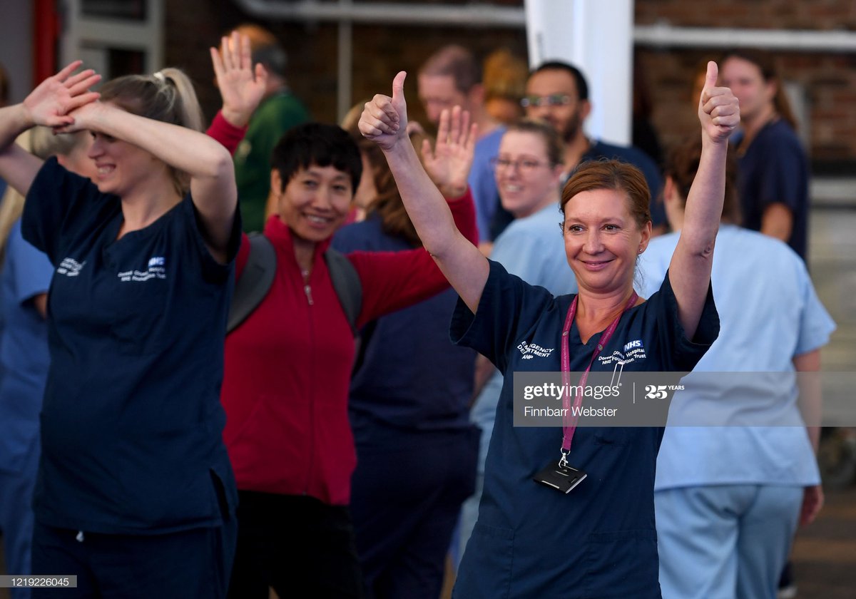 finnbarrw's tweet photo. Great show of support for the staff at Dorset County Hospital @DCHFT tonight with @Dorchester_Fire, @DorchPolice and @swasFT attending  #clapforNHS #ClapForCarers #NHSheroes https://t.co/A0f0kB4hBg