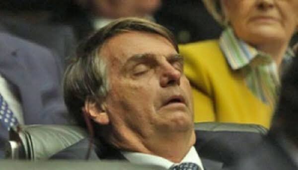 azuksssss's tweet photo. EU NAO GOSTO DE VOCÊ, não sinto verdade em você, acho você, sim, incoerente, você está onde te convém em todos os seus jeitos, falas, andados, posicionamentos e etc.
#ForaBolsonaro #BolsonaroVirus https://t.co/dmL2JmUC0v