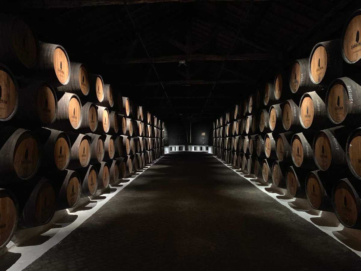 techcouver's tweet photo. From Winemaking To Life Saving, BarrelWise To Produce Mask Decontamination Oven https://t.co/nCWHAm0op6 #bctech #covid19 https://t.co/P7Mla4J5Rz